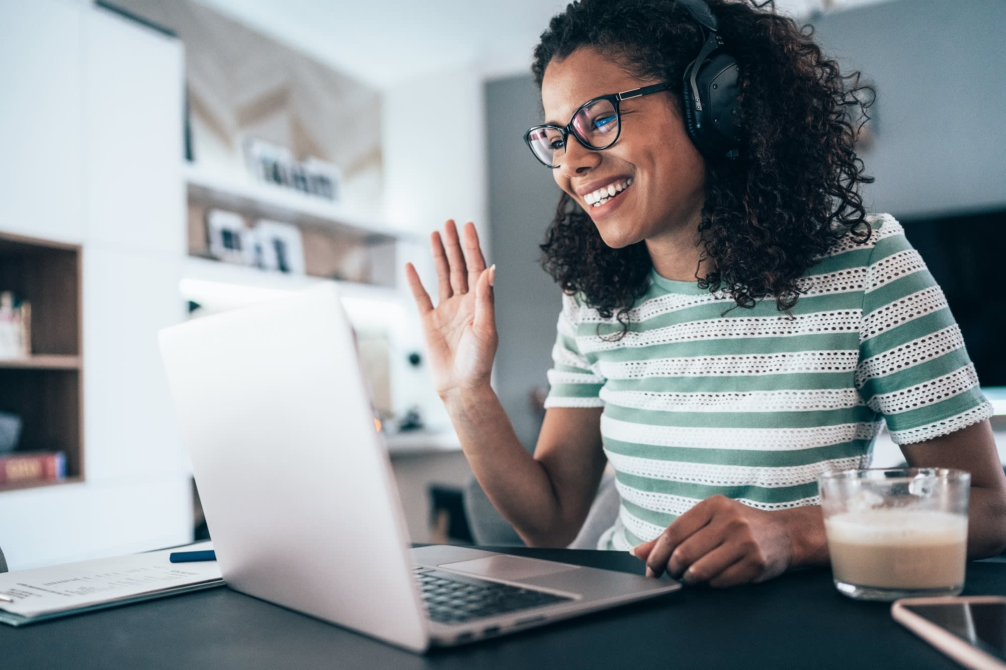 Can career centers help with unemployment